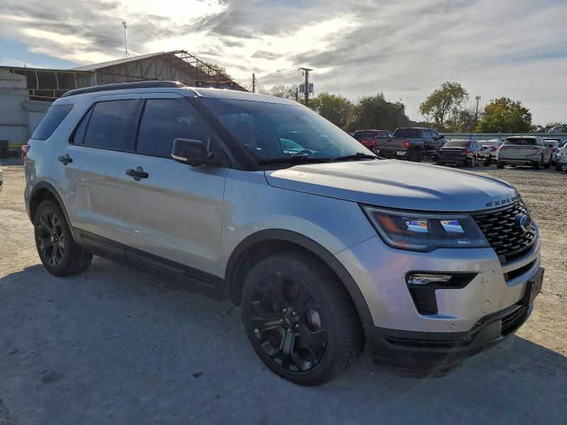 Photo 4 from auction – 2019 FORD EXPLORER S with VIN 1FM5K8GT6KGB38095
