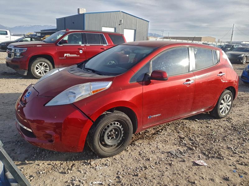 NISSAN LEAF S 2015 с VIN 1N4AZ0CP0FC331600 - Снимка от търг