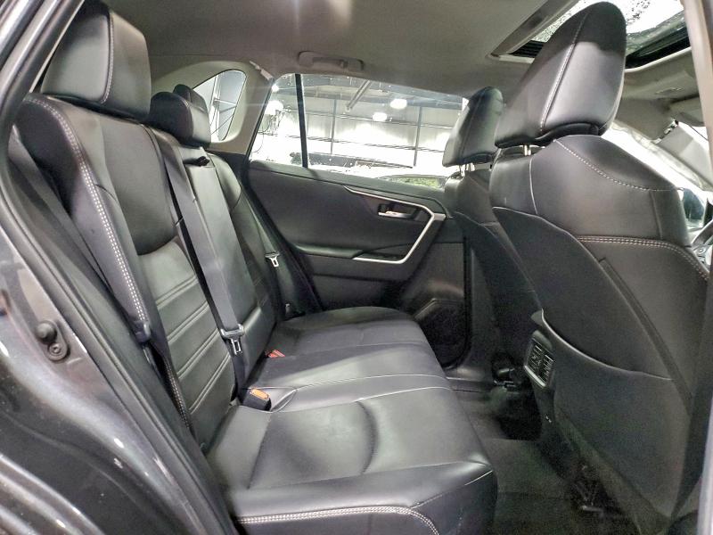 Photo 11 from auction – 2022 TOYOTA RAV4 LIMIT with VIN 2T3N1RFV0NW320223