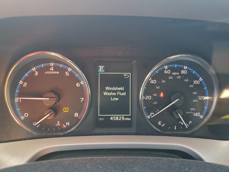 Photo 9 from auction – 2016 TOYOTA RAV4 XLE with VIN 2T3WFREV9GW310719