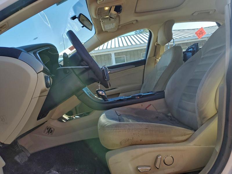 Photo 7 from auction – 2014 FORD FUSION SE with VIN 3FA6P0HD1ER107407