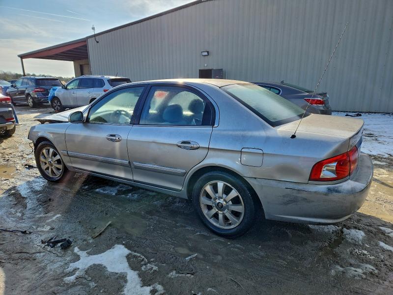 Photo 2 from auction – 2005 KIA OPTIMA with VIN KNAGD128355414537