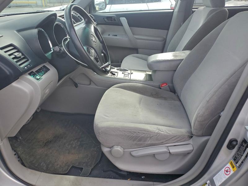 Photo 7 from auction – 2013 TOYOTA HIGHLANDER with VIN 5TDZA3EH4DS044445
