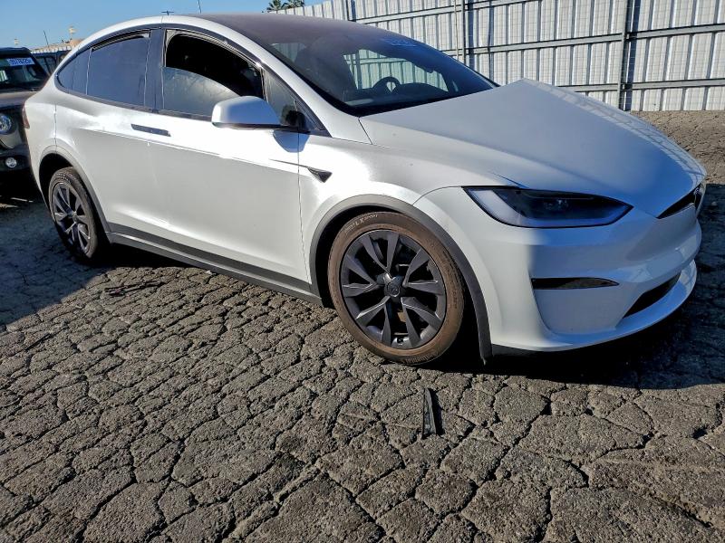Photo 4 from auction – 2025 TESLA MODEL X with VIN 7SAXCBE5XSF462174