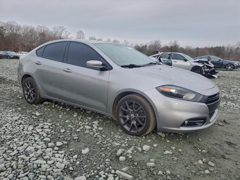 Photo 4 from auction – 2016 DODGE DART SXT with VIN 1C3CDFBB6GD506667