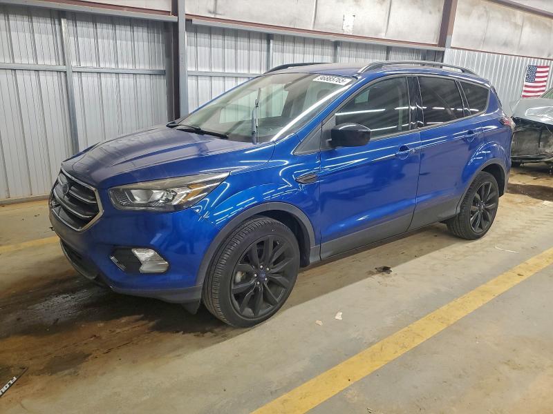 FORD ESCAPE SE 2018 with VIN 1FMCU0GD4JUB19976 - Photo from auction