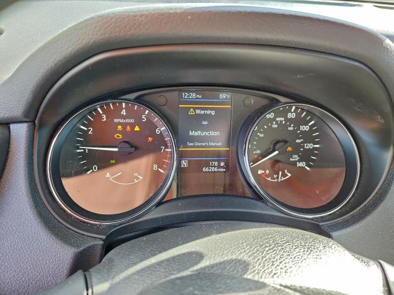 Photo 9 from auction – 2020 NISSAN ROGUE S with VIN 5N1AT2MT7LC805164