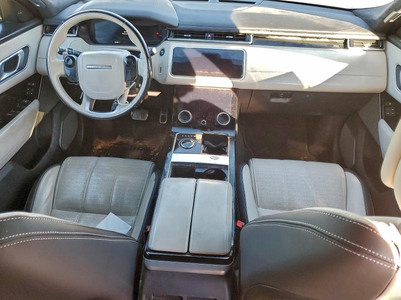 Photo 8 from auction – 2018 LAND ROVER RANGE ROVE with VIN SALYM2RV8JA727683
