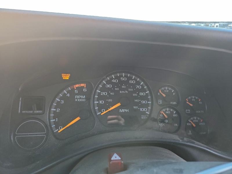 Photo 9 from auction – 2001 CHEVROLET SILVERADO with VIN 1GCHK29G81E287729