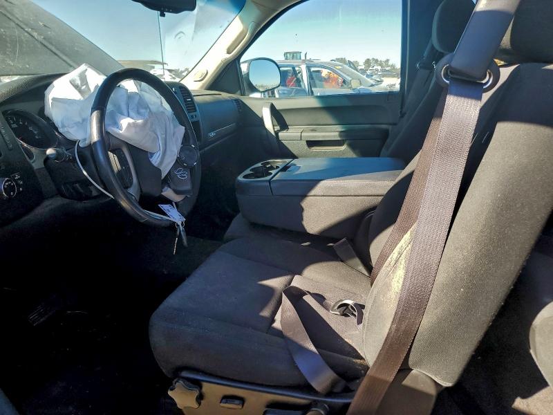 Photo 7 from auction – 2012 CHEVROLET SILVERADO with VIN 1GCRCSE00CZ336959