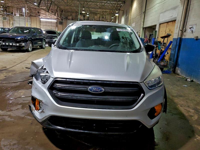 Photo 5 from auction – 2017 FORD ESCAPE S with VIN 1FMCU0F75HUD58121