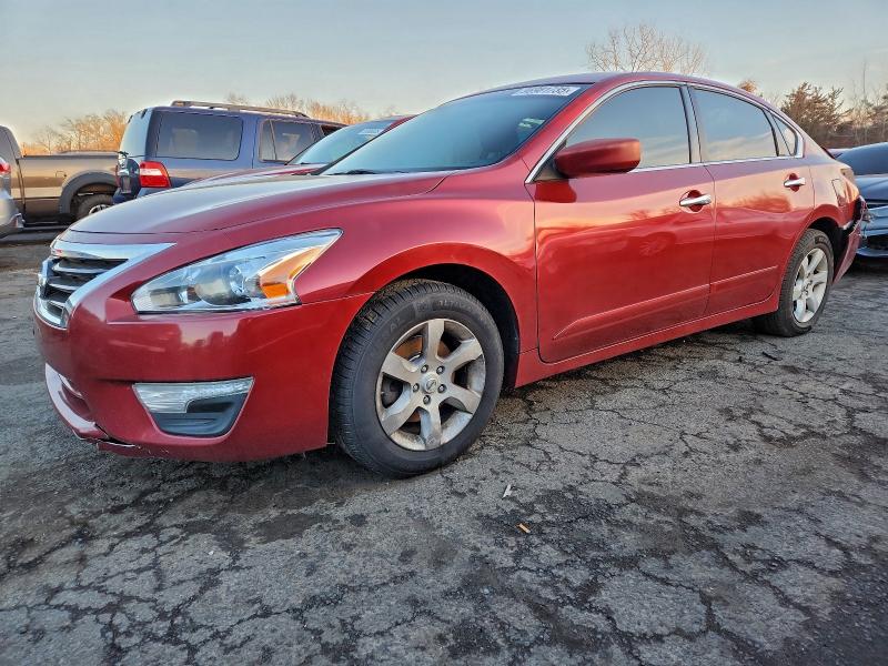 NISSAN ALTIMA 2.5 2014 with VIN 1N4AL3AP1EN349497 - Photo from auction