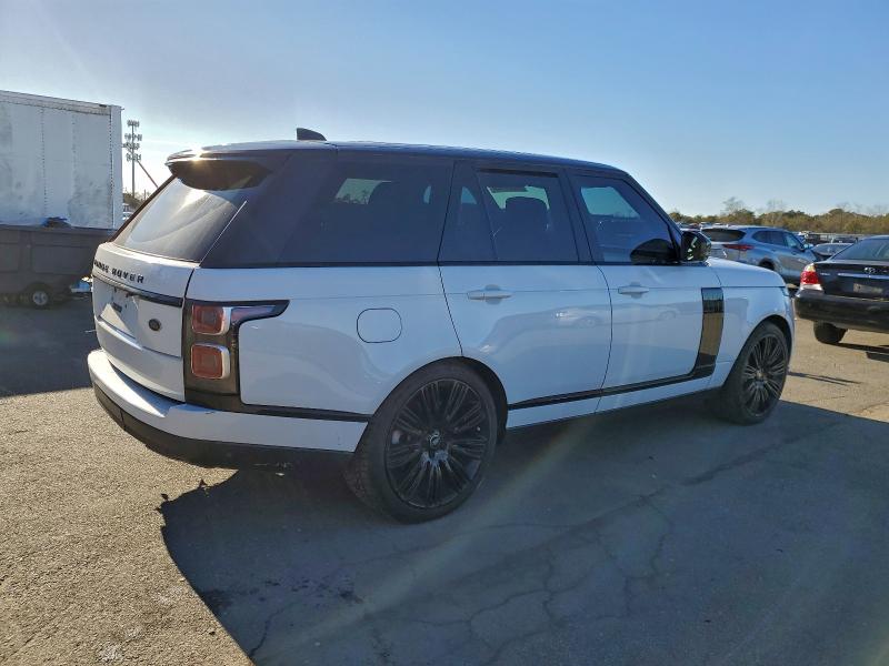 Photo 3 from auction – 2018 LAND ROVER RANGE ROVE with VIN SALGS2SV6JA510046