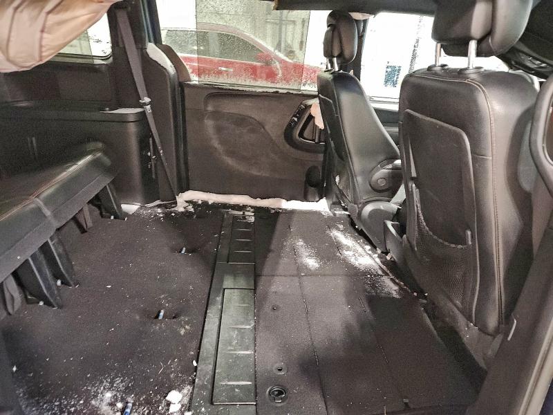 Photo 11 from auction – 2017 DODGE GRAND CARA with VIN 2C4RDGEG1HR737624