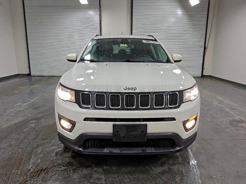 Photo 5 from auction – 2020 JEEP COMPASS LA with VIN 3C4NJDBBXLT164565