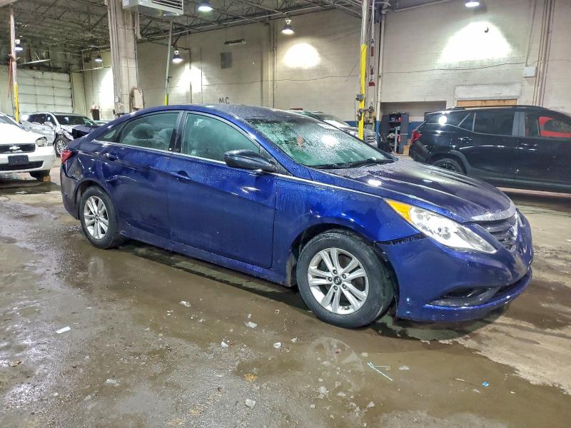 Photo 4 from auction – 2014 HYUNDAI SONATA GLS with VIN 5NPEB4AC6EH877960