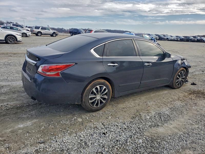 Photo 3 from auction – 2015 NISSAN ALTIMA 2.5 with VIN 1N4AL3AP2FC479043