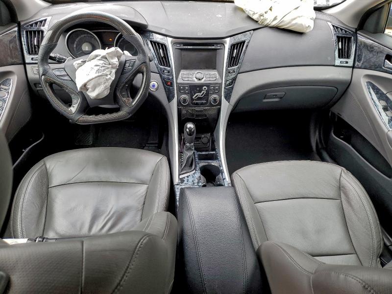 Photo 8 from auction – 2011 HYUNDAI SONATA SE with VIN 5NPEC4AB4BH223295