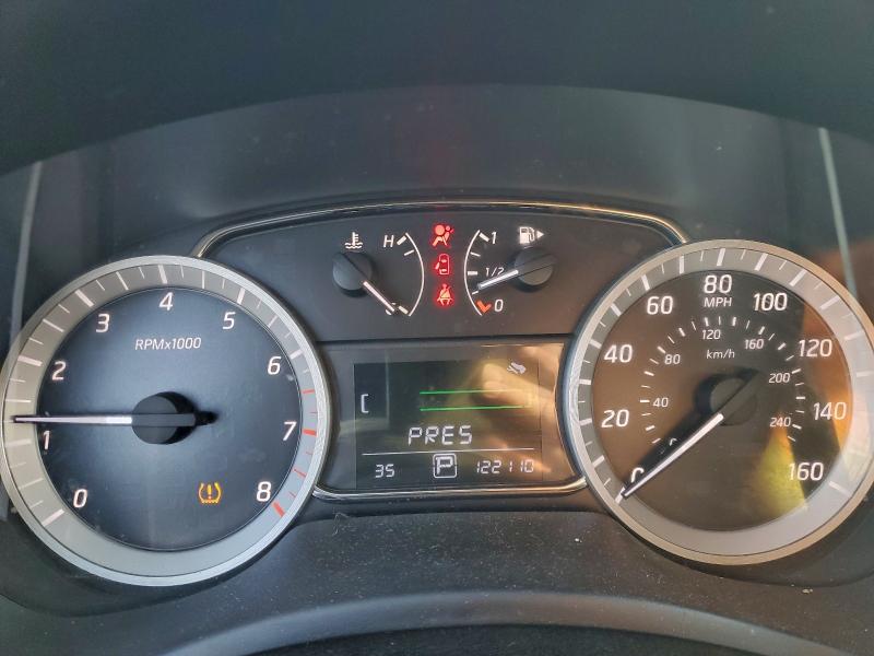 Photo 9 from auction – 2014 NISSAN SENTRA S with VIN 3N1AB7AP1EY232917