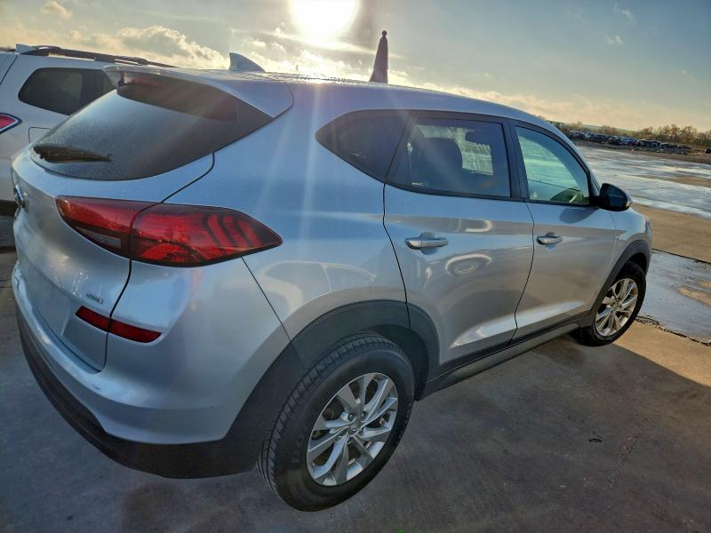 Photo 3 from auction – 2019 HYUNDAI TUCSON with VIN KM8J2CA46KU914861