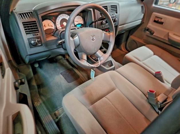 Photo 8 from auction – 2006 DODGE DAKOTA ST with VIN 1D7HE22K06S504985