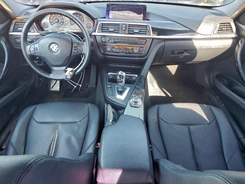 Photo 8 from auction – 2012 BMW 328 I with VIN WBA3C1C50CF432331
