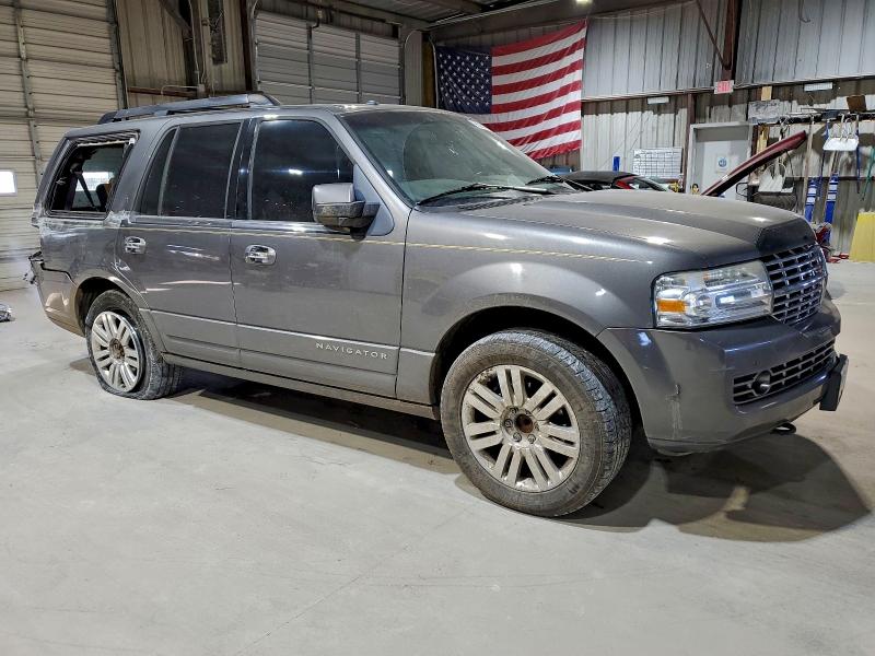 Photo 4 from auction – 2013 LINCOLN NAVIGATOR with VIN 5LMJJ2H58DEL08631