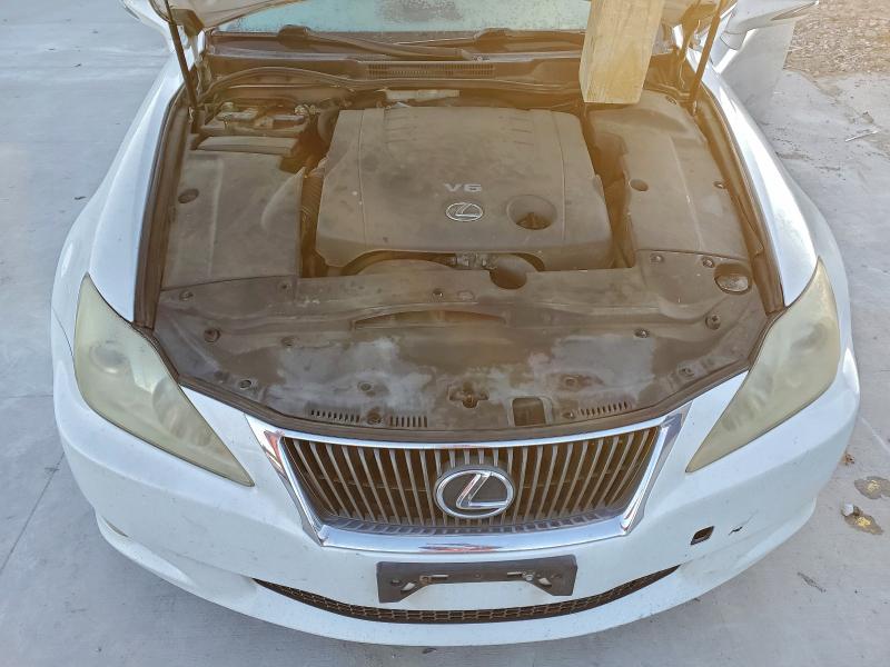 Photo 11 from auction – 2009 LEXUS IS 250 with VIN JTHBK262X95096001