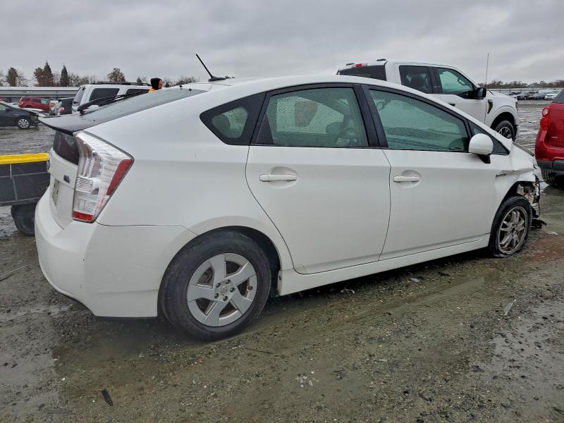 Photo 3 from auction – 2010 TOYOTA PRIUS with VIN JTDKN3DU2A0211548