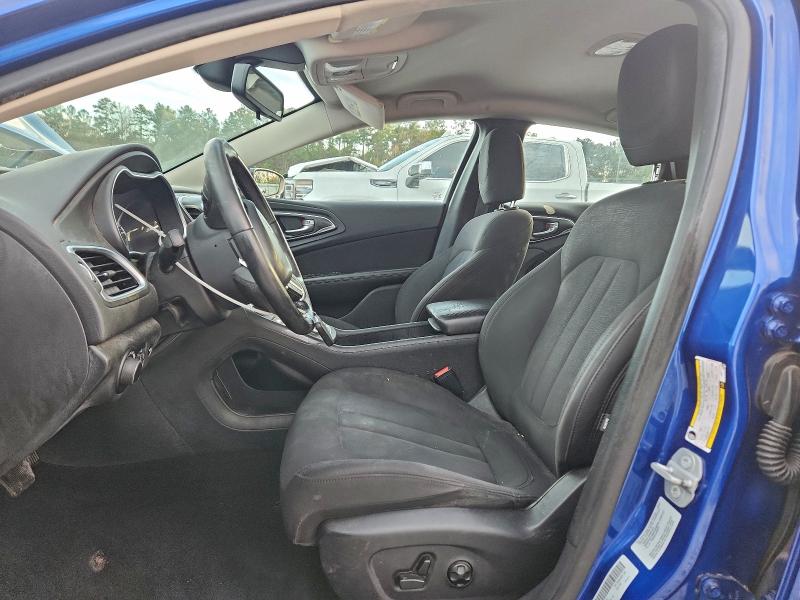 Photo 7 from auction – 2015 CHRYSLER 200 LIMITE with VIN 1C3CCCAB1FN738525
