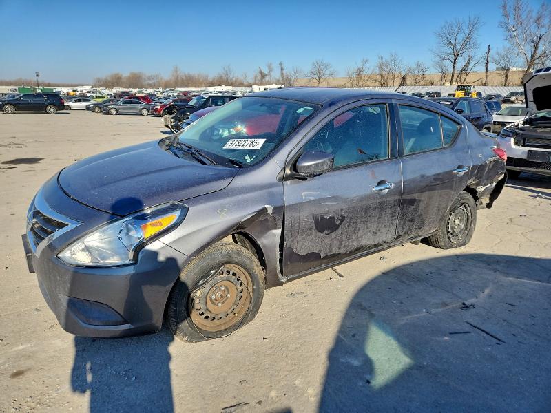 NISSAN VERSA S 2019 with VIN 3N1CN7AP0KL858886 - Photo from auction