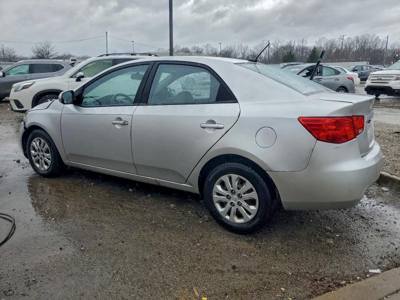 Photo 2 from auction – 2010 KIA FORTE LX with VIN KNAFT4A28A5826184