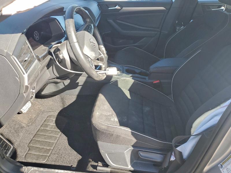 Photo 7 from auction – 2023 VOLKSWAGEN JETTA with VIN 3VWBM7BU7PM027612