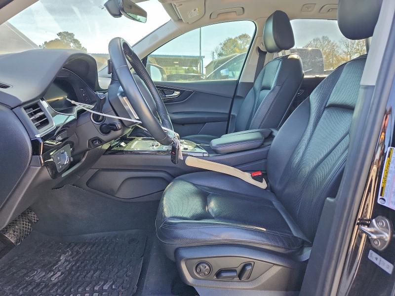 Photo 7 from auction – 2019 AUDI Q7 PREMIUM with VIN WA1LAAF79KD018796