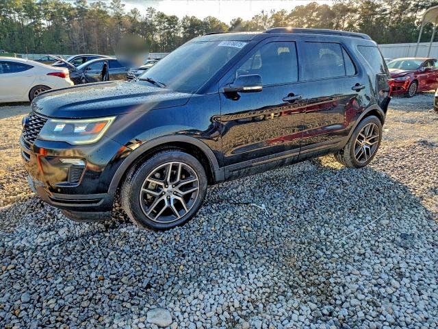 FORD EXPLORER S 2018 with VIN 1FM5K8GT0JGB74265 - Photo from auction