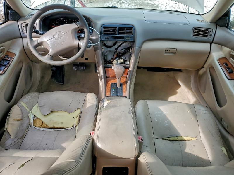 Photo 8 from auction – 1999 LEXUS ES 300 with VIN JT8BF28GXX0196851