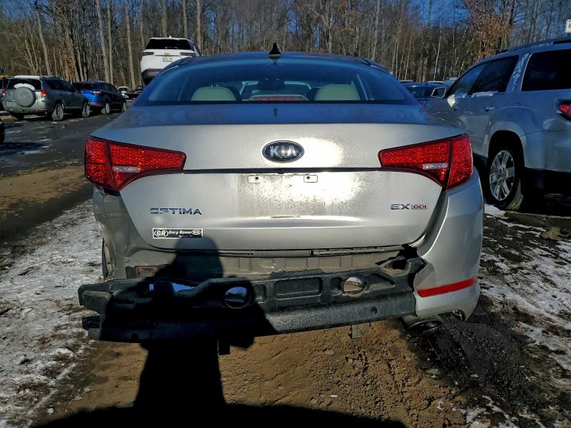 Photo 6 from auction – 2013 KIA OPTIMA EX with VIN 5XXGN4A72DG164843
