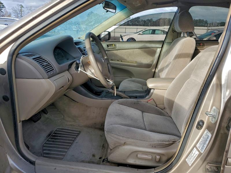 Photo 7 from auction – 2002 TOYOTA CAMRY LE with VIN 4T1BF32K82U031754