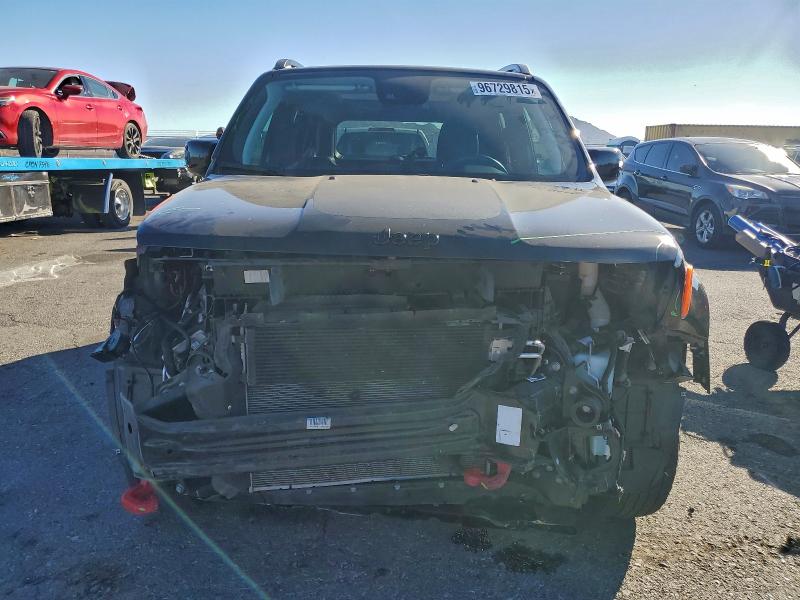 Photo 5 from auction – 2023 JEEP RENEGADE T with VIN ZACNJDC18PPP62007