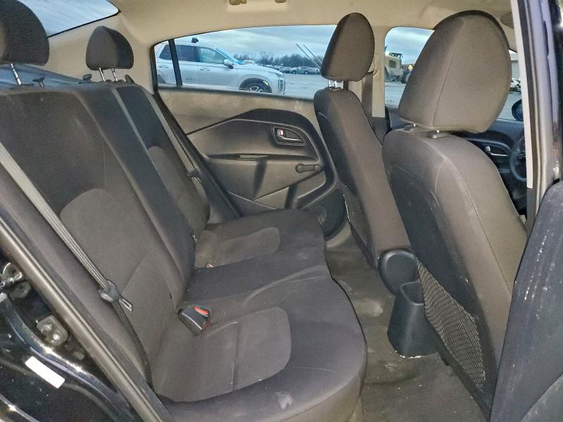 Photo 10 from auction – 2017 KIA RIO LX with VIN KNADM4A30H6014878