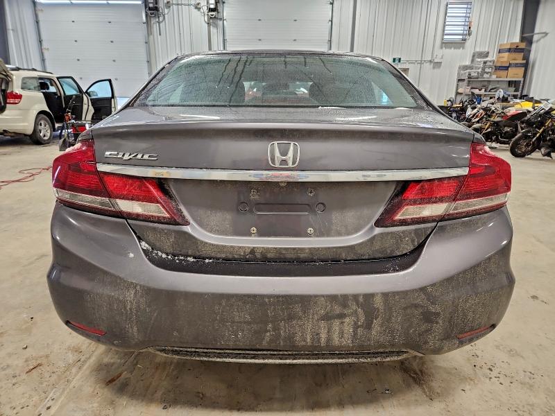 Photo 6 from auction – 2015 HONDA CIVIC LX with VIN 2HGFB2F50FH060739