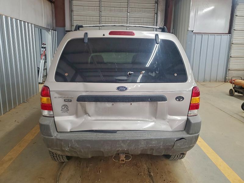 Photo 6 from auction – 2001 FORD ESCAPE XLT with VIN 1FMYU04141KF32735