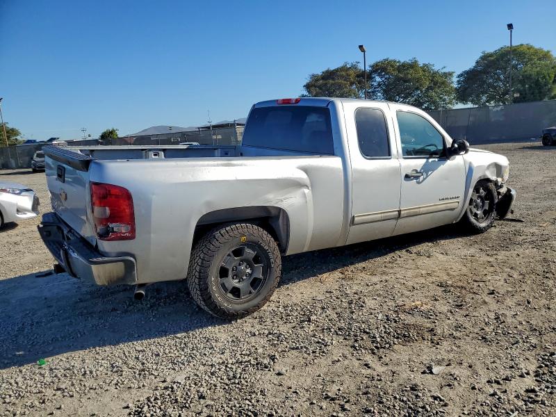 Photo 3 from auction – 2012 CHEVROLET SILVERADO with VIN 1GCRCSE07CZ332116