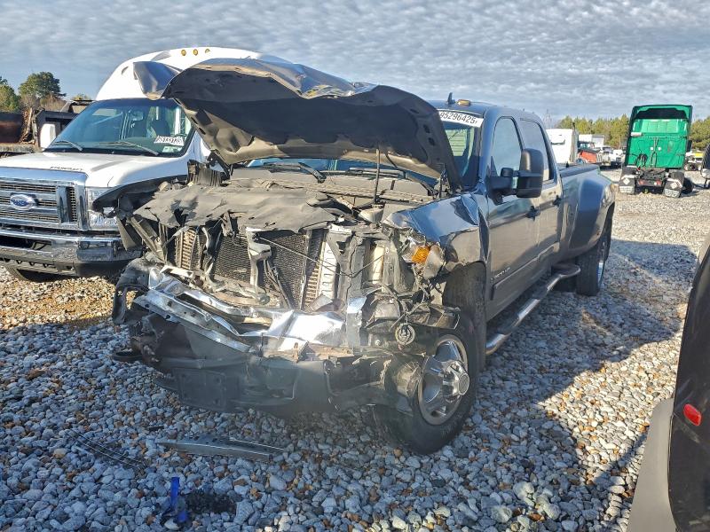 CHEVROLET SILVERADO 2008 with VIN 1GCJK33658F143065 - Photo from auction