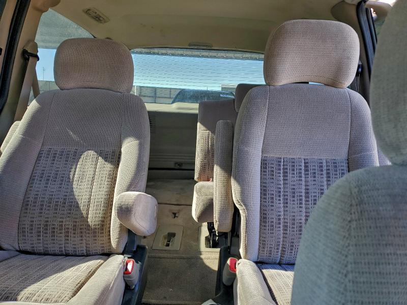Photo 10 from auction – 2001 CHEVROLET VENTURE with VIN 1GNDX03E11D120766