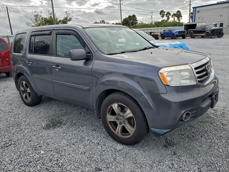 Zdjęcie 4 z aukcji – 2015 HONDA PILOT EXL z VIN 5FNYF4H52FB063961