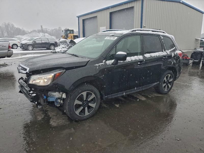 SUBARU FORESTER 2 2018 with VIN JF2SJAEC0JH450220 - Photo from auction