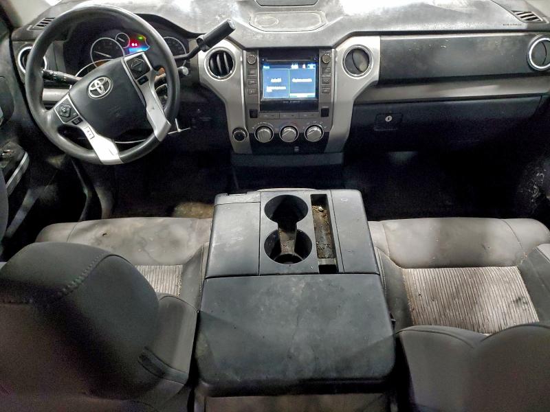 Photo 8 from auction – 2016 TOYOTA TUNDRA DOU with VIN 5TFUY5F15GX569080