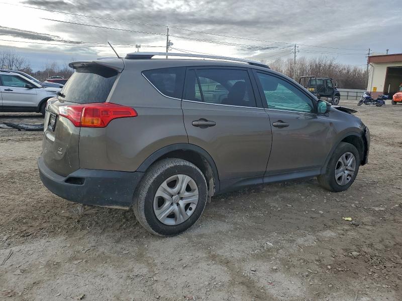 Photo 3 from auction – 2014 TOYOTA RAV4 LE with VIN 2T3BFREVXEW136204
