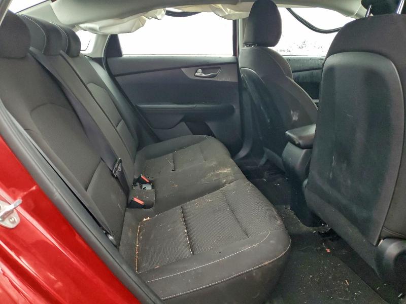 Photo 10 from auction – 2019 KIA FORTE FE with VIN 3KPF24AD8KE074550